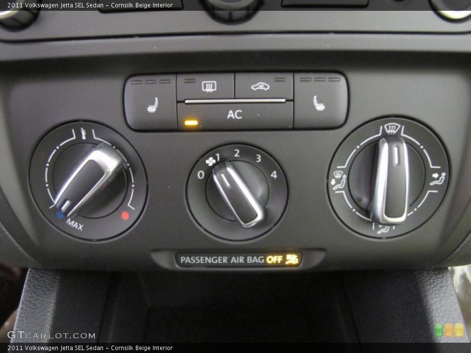 Cornsilk Beige Interior Controls for the 2011 Volkswagen Jetta SEL Sedan #44220869