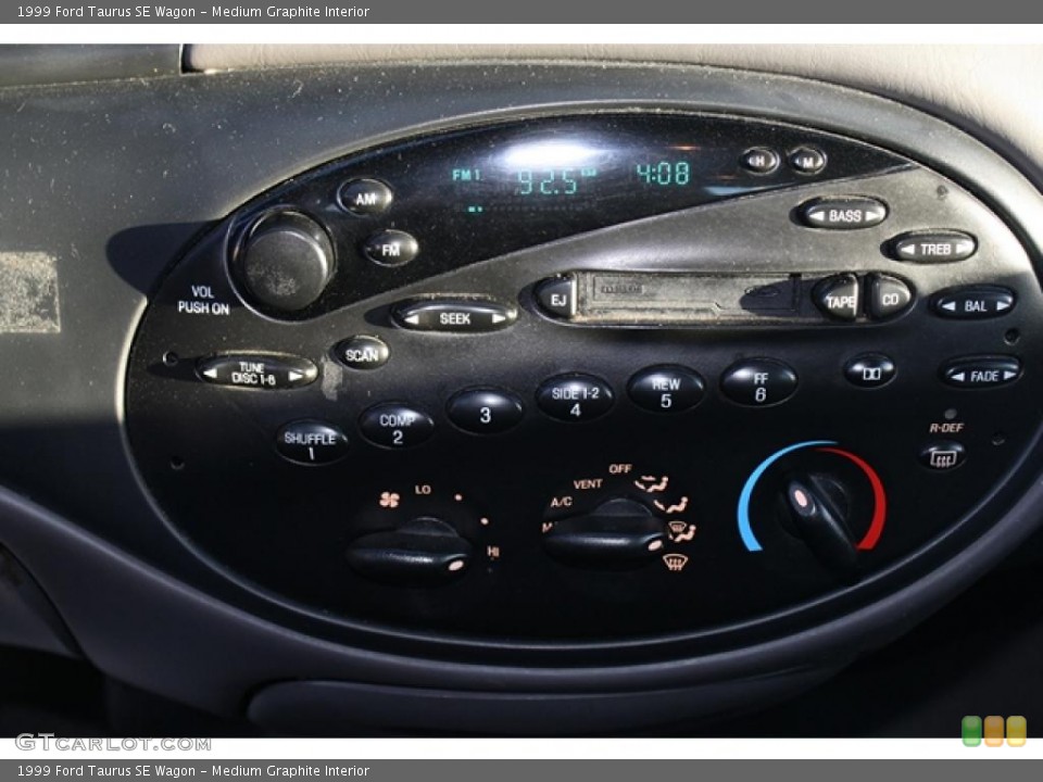 Medium Graphite Interior Controls for the 1999 Ford Taurus SE Wagon #44233493