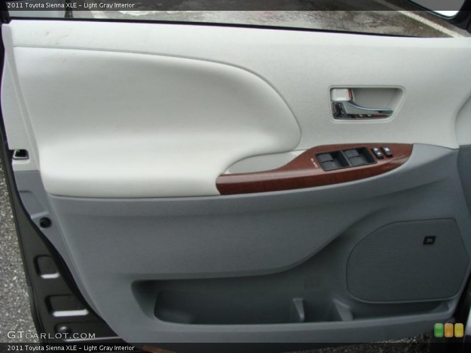 Light Gray Interior Door Panel for the 2011 Toyota Sienna XLE #44246908