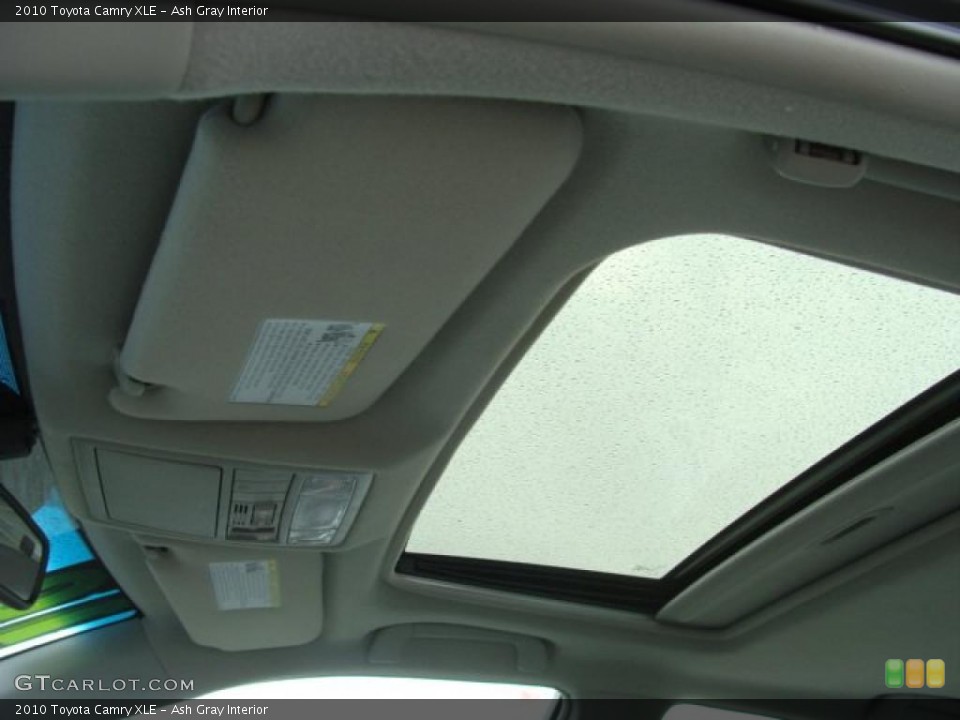 Ash Gray Interior Sunroof for the 2010 Toyota Camry XLE #44249144