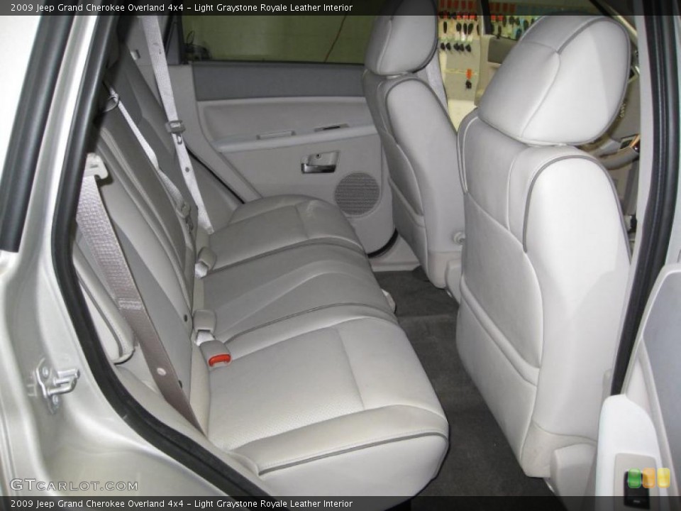 Light Graystone Royale Leather Interior Photo for the 2009 Jeep Grand Cherokee Overland 4x4 #44276549