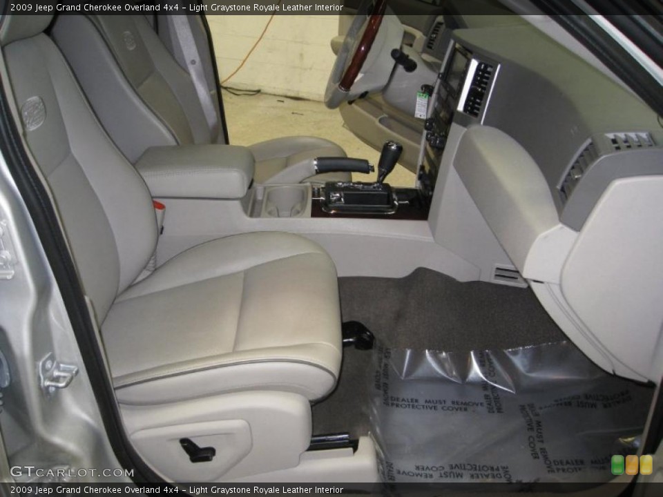 Light Graystone Royale Leather Interior Photo for the 2009 Jeep Grand Cherokee Overland 4x4 #44276557