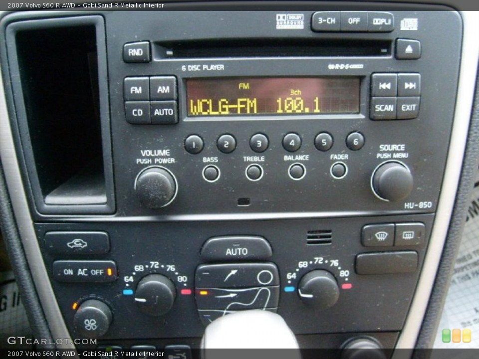 Gobi Sand R Metallic Interior Controls for the 2007 Volvo S60 R AWD #44294468
