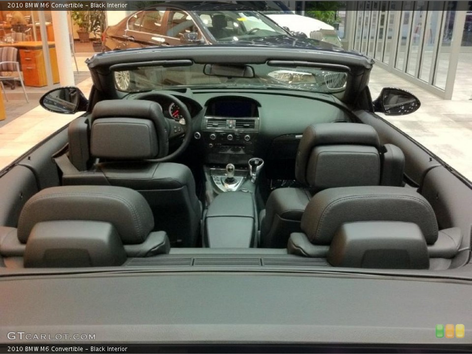 Black Interior Photo for the 2010 BMW M6 Convertible #44319565