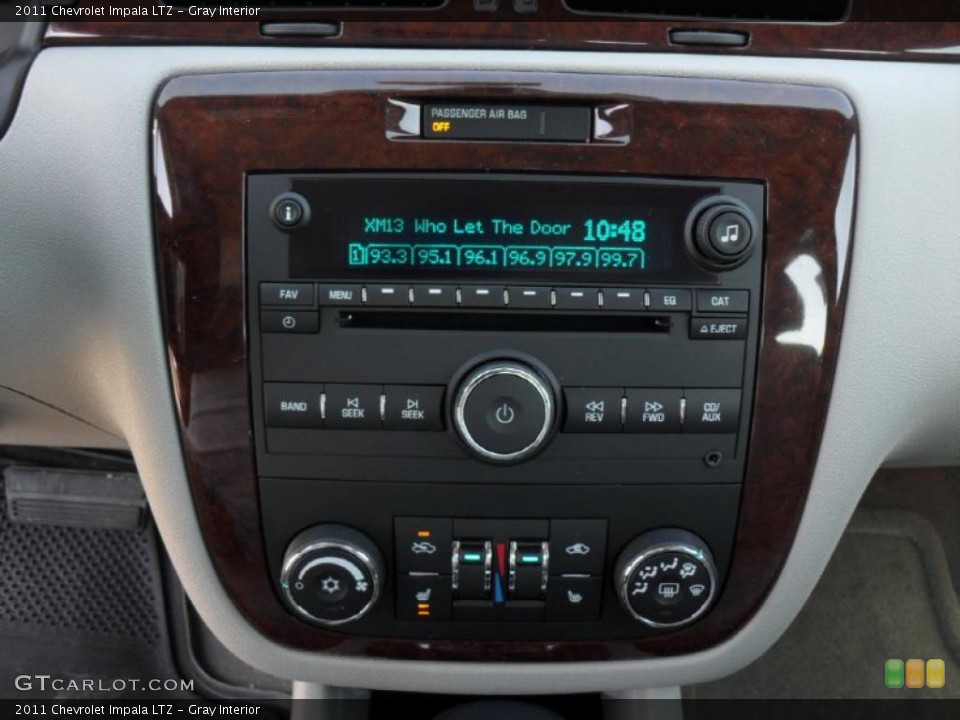 Gray Interior Controls for the 2011 Chevrolet Impala LTZ #44335446