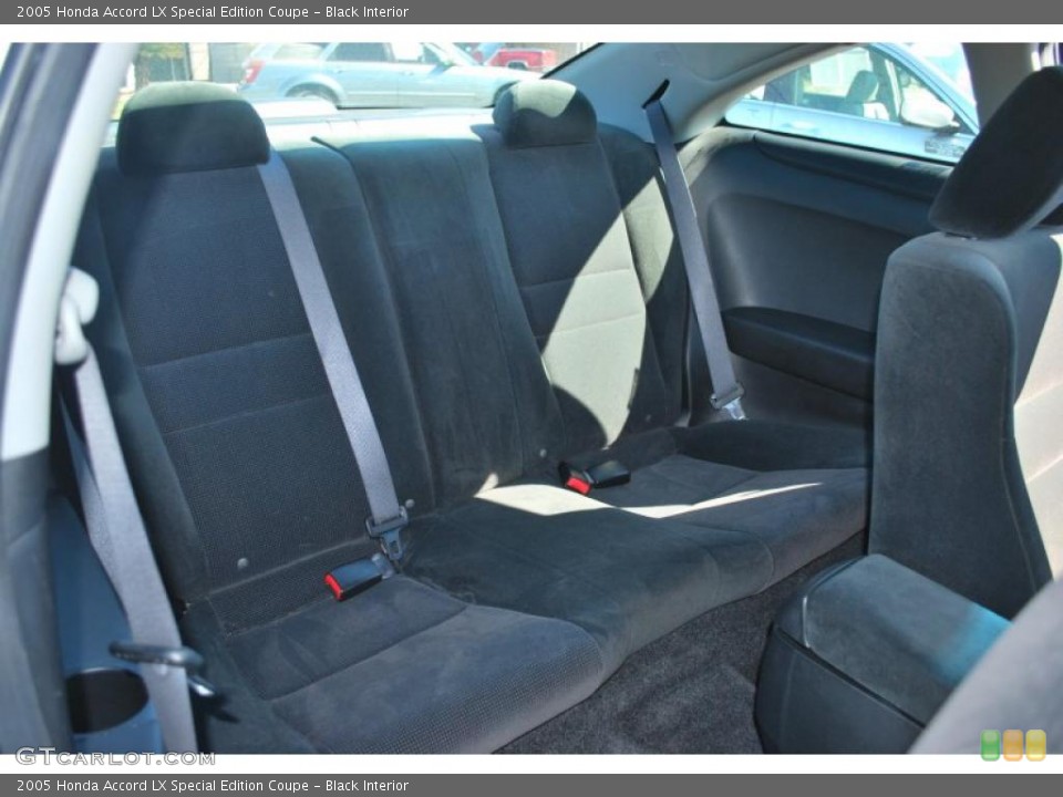 Black Interior Photo for the 2005 Honda Accord LX Special Edition Coupe #44352030