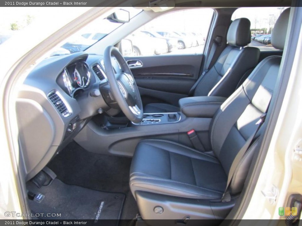 Black Interior Photo for the 2011 Dodge Durango Citadel #44358715