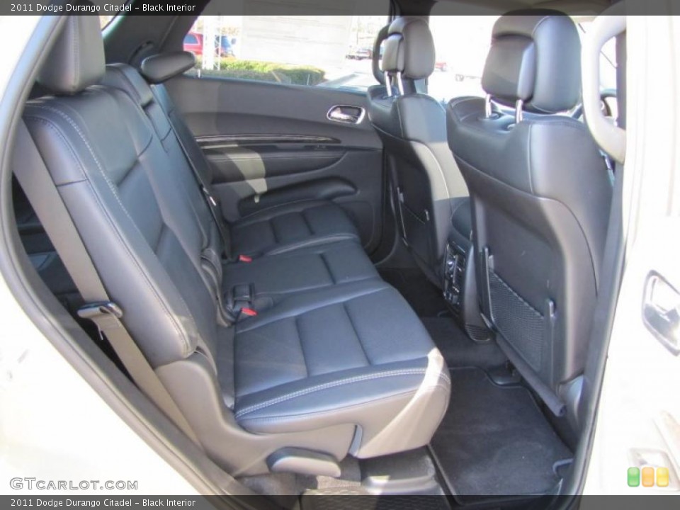 Black Interior Photo for the 2011 Dodge Durango Citadel #44358743