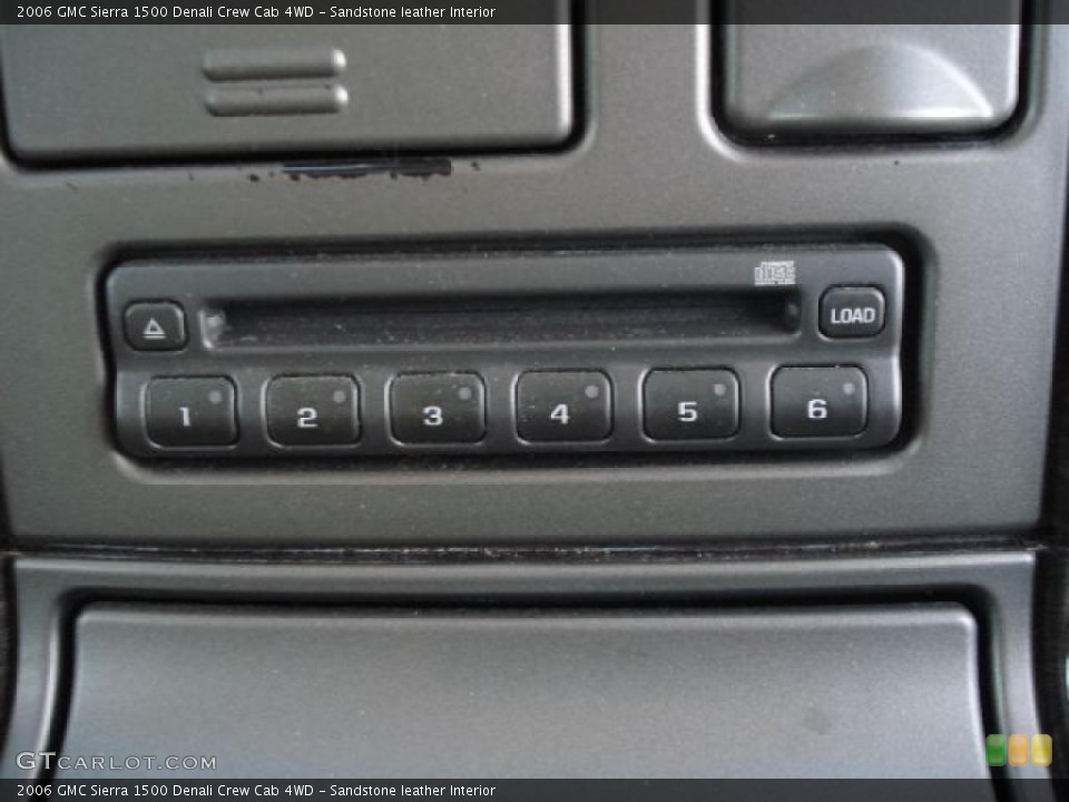 Sandstone leather Interior Controls for the 2006 GMC Sierra 1500 Denali Crew Cab 4WD #44384647