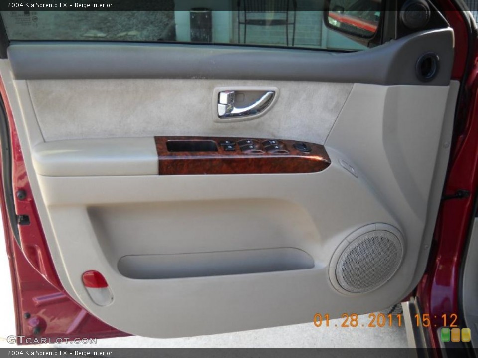 Beige Interior Door Panel for the 2004 Kia Sorento EX #44388538