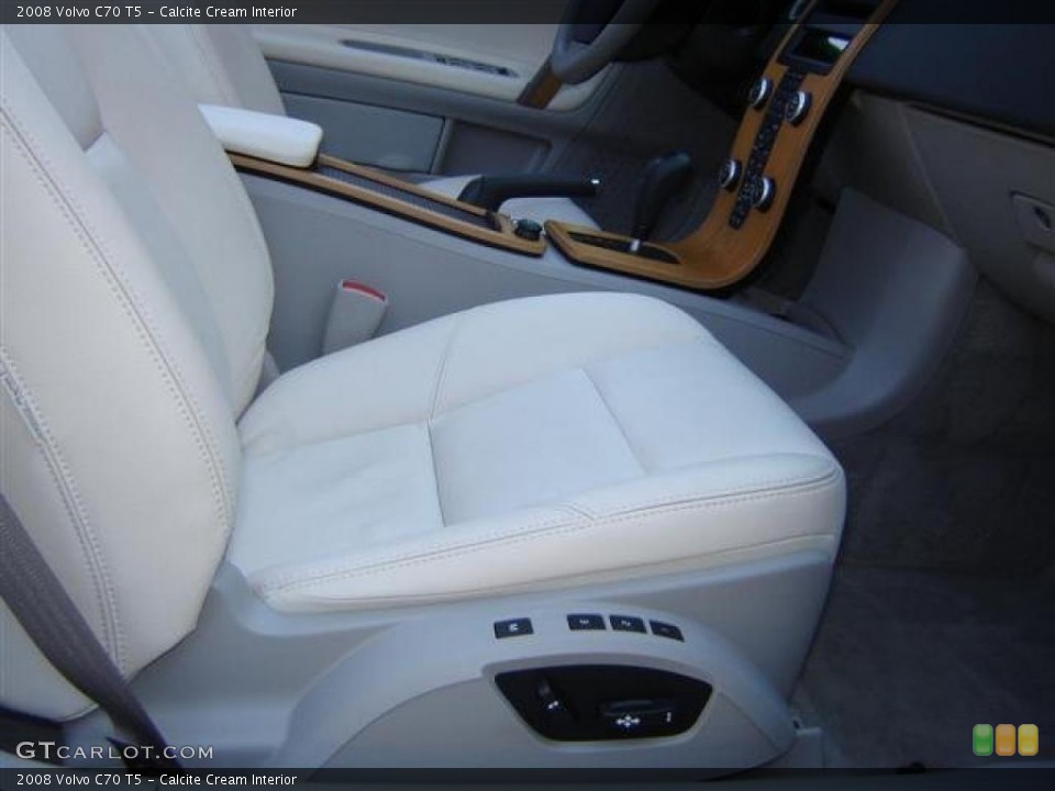 Calcite Cream Interior Photo for the 2008 Volvo C70 T5 #44404713