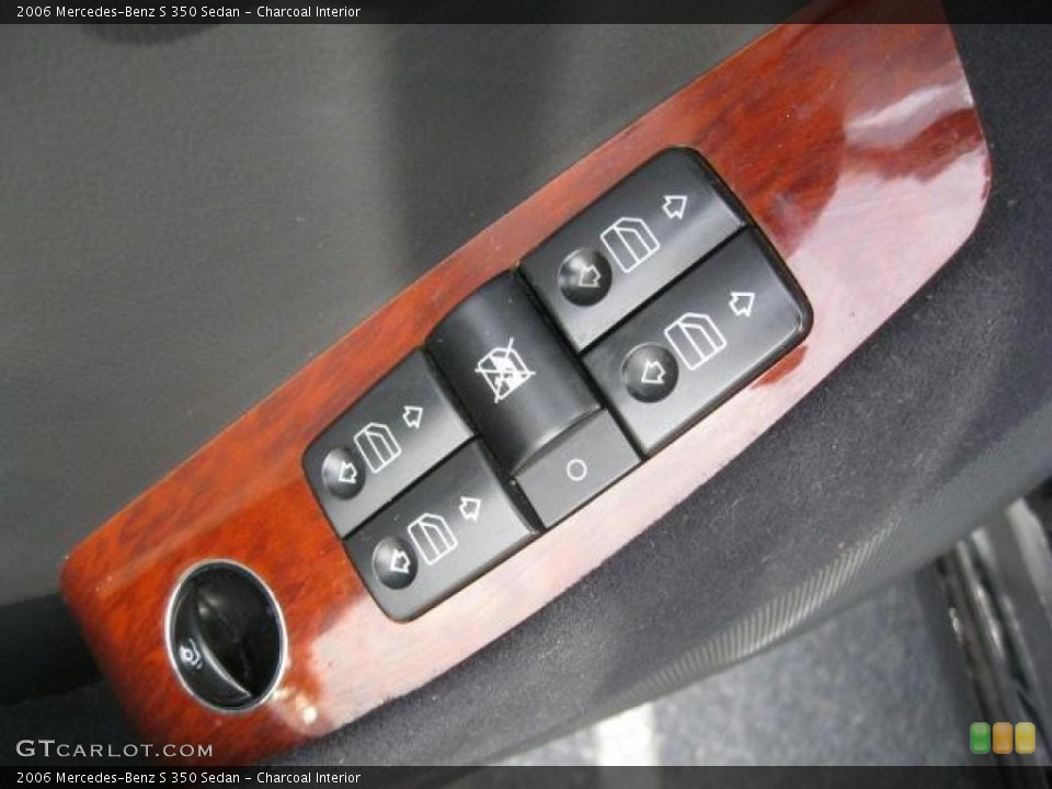 Charcoal Interior Controls for the 2006 Mercedes-Benz S 350 Sedan #44442838