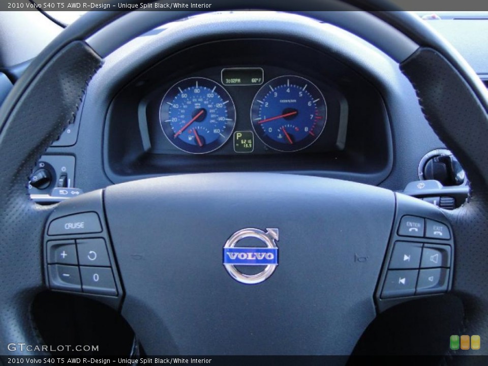 Unique Split Black/White Interior Steering Wheel for the 2010 Volvo S40 T5 AWD R-Design #44445342