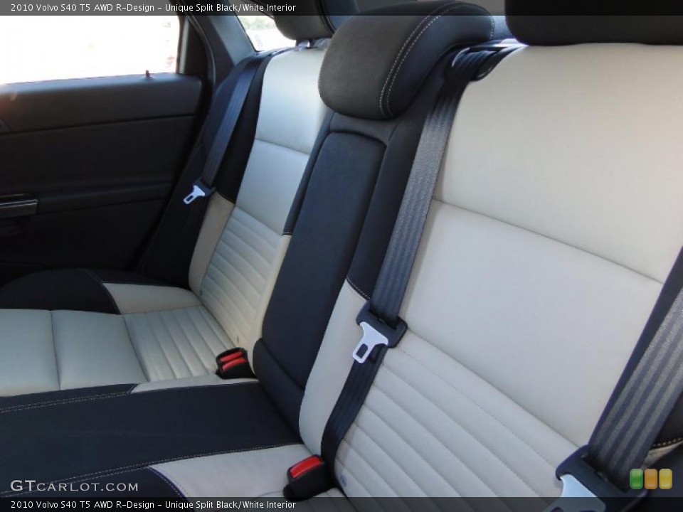 Unique Split Black/White Interior Photo for the 2010 Volvo S40 T5 AWD R-Design #44445454