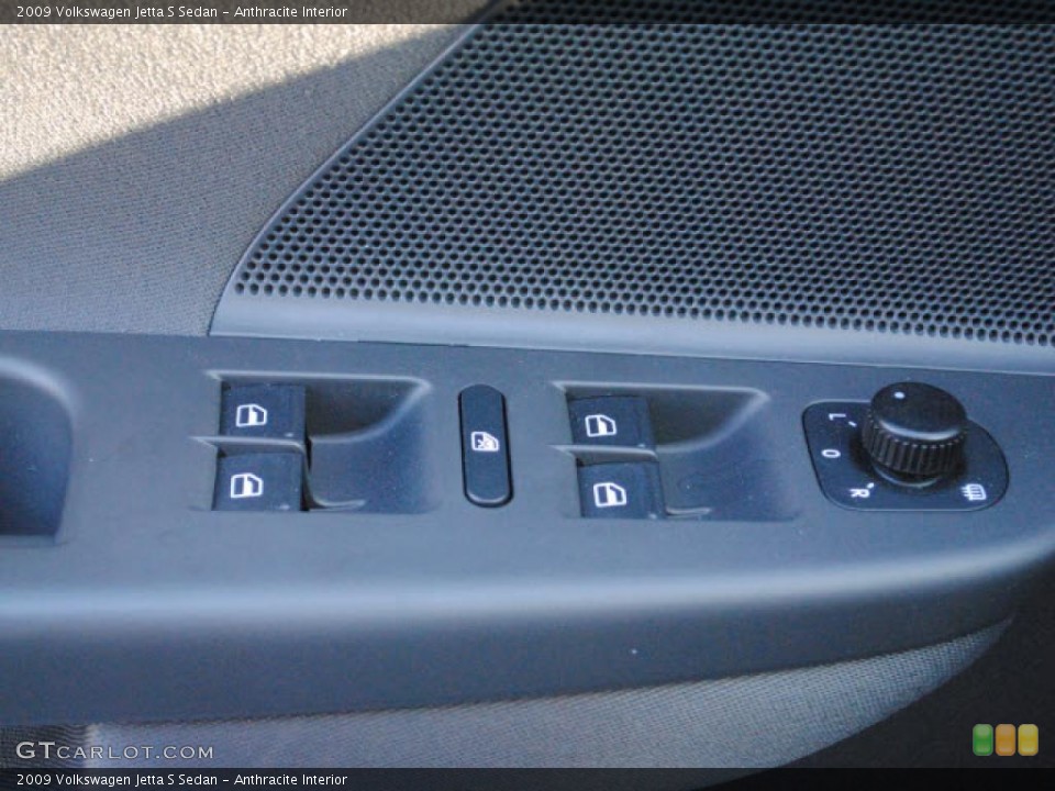 Anthracite Interior Controls for the 2009 Volkswagen Jetta S Sedan #44446050