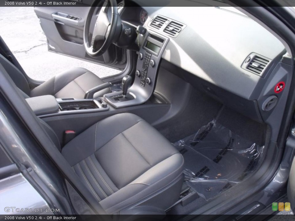 Off Black Interior Photo for the 2008 Volvo V50 2.4i #44500958