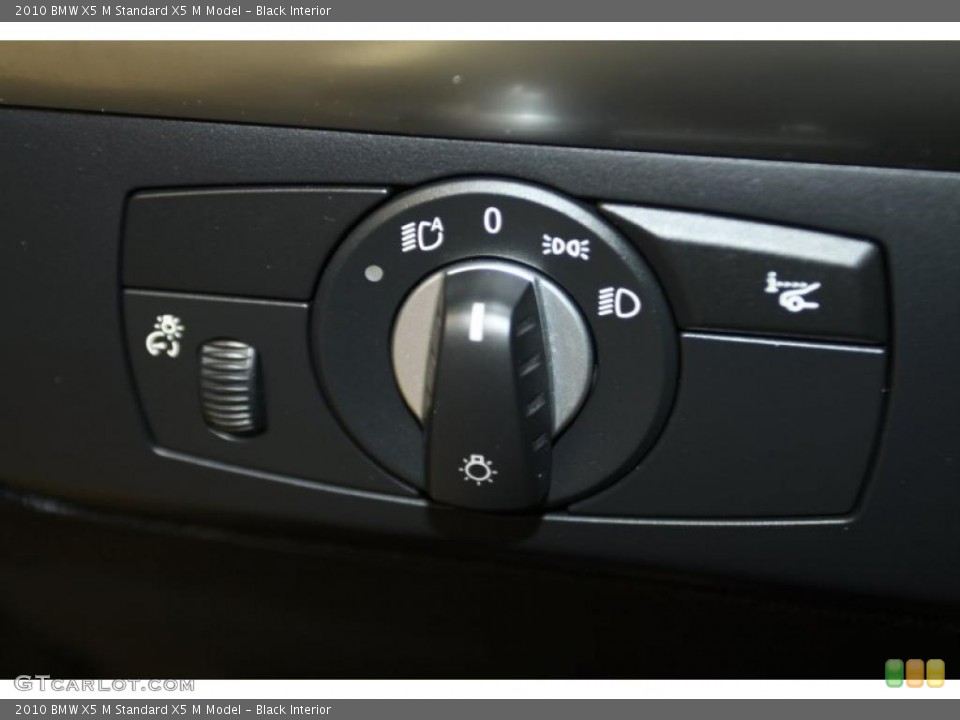 Black Interior Controls for the 2010 BMW X5 M  #44521123