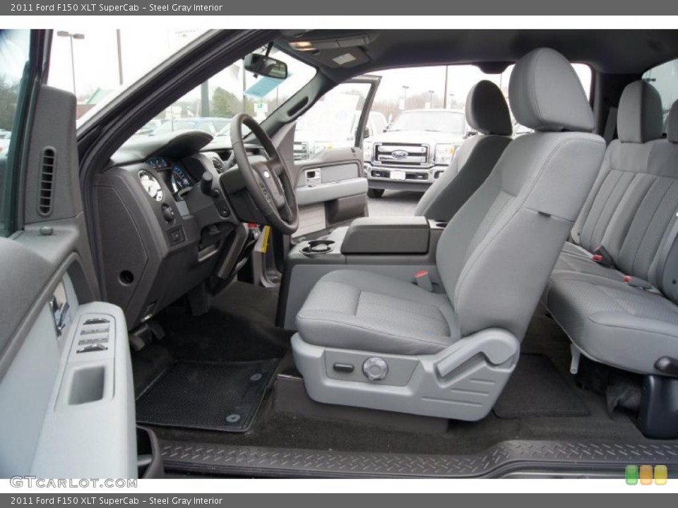 Steel Gray Interior Photo for the 2011 Ford F150 XLT SuperCab #44523691