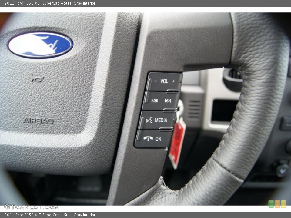 Steel Gray Interior Controls for the 2011 Ford F150 XLT SuperCab #44523987