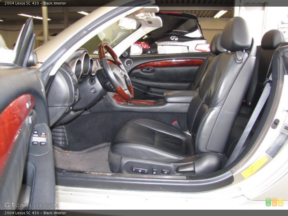 Black Interior Photo for the 2004 Lexus SC 430 #44530300