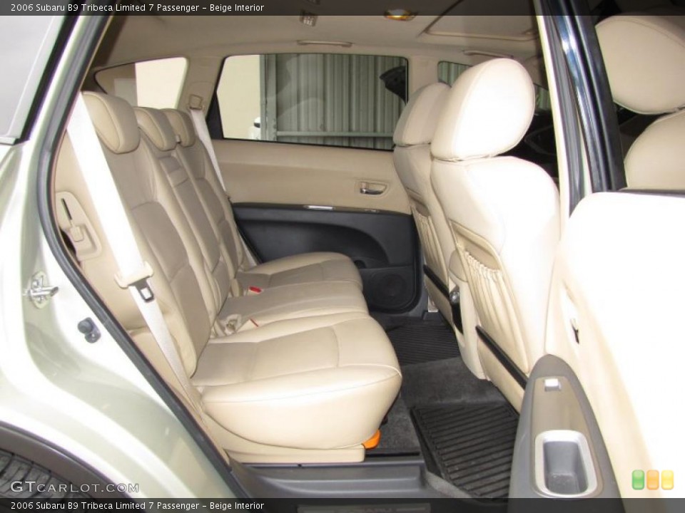Beige Interior Photo for the 2006 Subaru B9 Tribeca Limited 7 Passenger #44531228