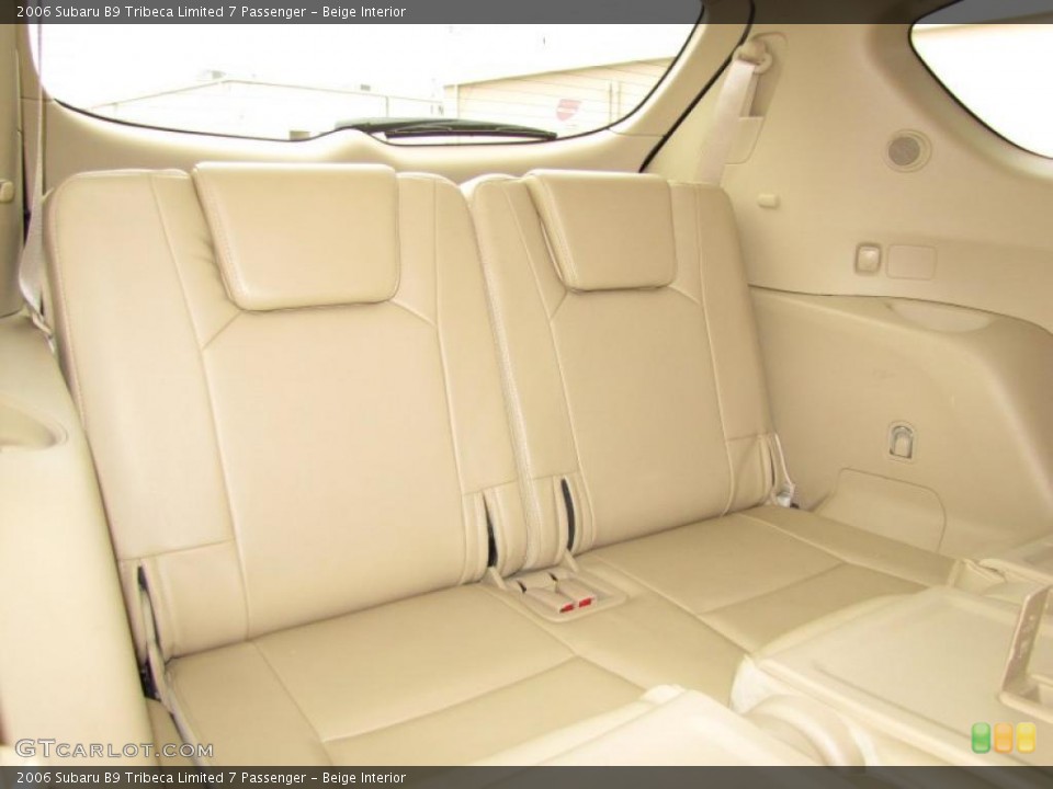 Beige Interior Photo for the 2006 Subaru B9 Tribeca Limited 7 Passenger #44531244