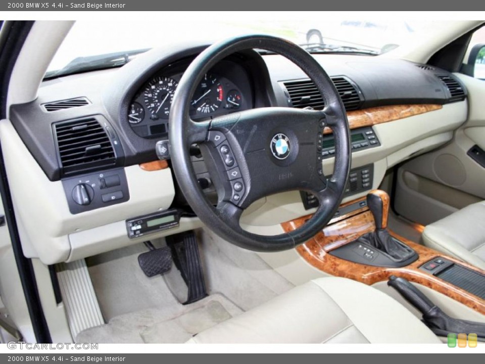 Sand Beige Interior Prime Interior for the 2000 BMW X5 4.4i #44554581