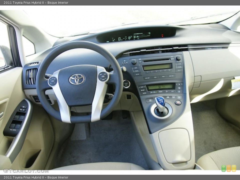 Bisque Interior Photo for the 2011 Toyota Prius Hybrid II #44556577