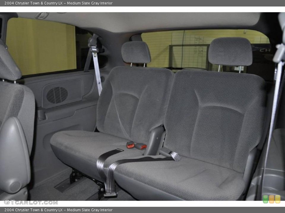 Medium Slate Gray Interior Photo for the 2004 Chrysler Town & Country LX #44564193