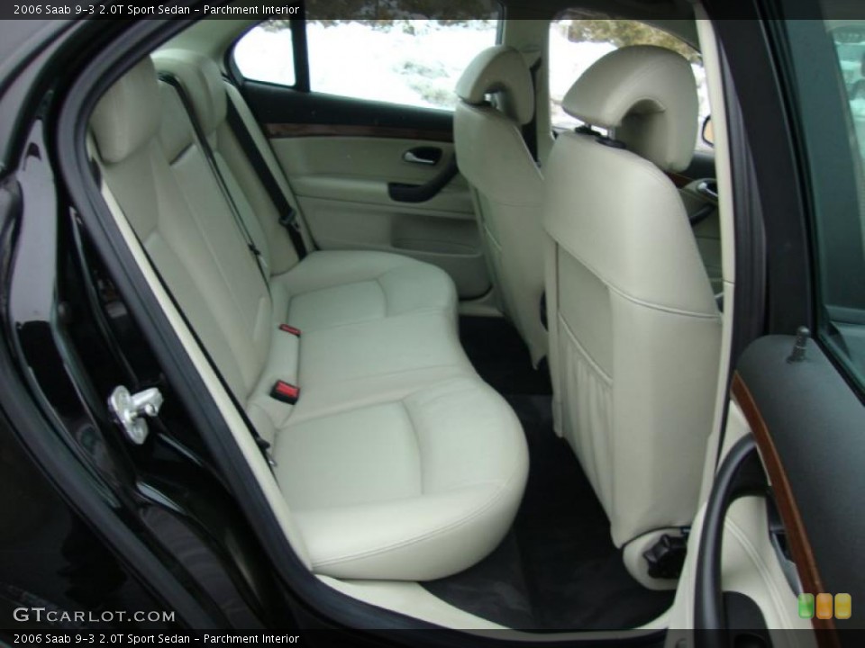 Parchment Interior Photo for the 2006 Saab 9-3 2.0T Sport Sedan #44572321