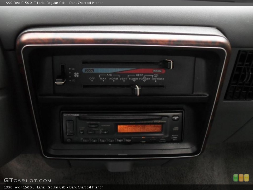 Dark Charcoal Interior Controls for the 1990 Ford F150 XLT Lariat Regular Cab #44573685