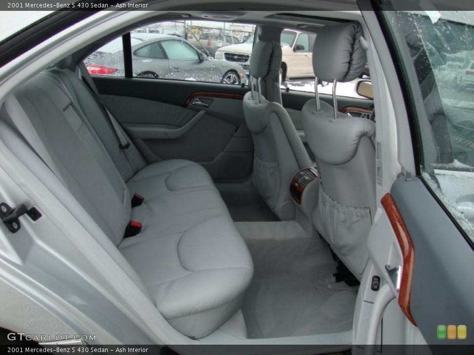 Ash Interior Photo for the 2001 Mercedes-Benz S 430 Sedan #44575621