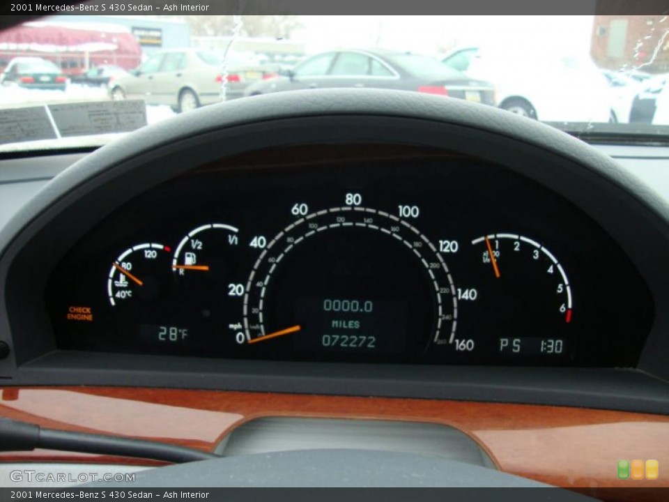 Ash Interior Gauges for the 2001 Mercedes-Benz S 430 Sedan #44575985