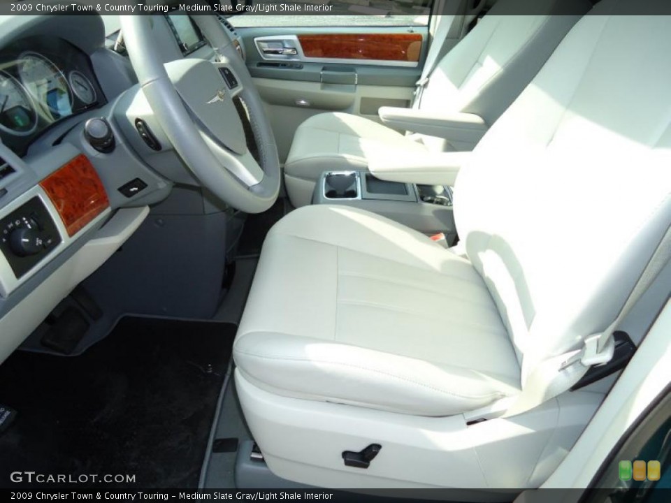 Medium Slate Gray/Light Shale Interior Photo for the 2009 Chrysler Town & Country Touring #44584413