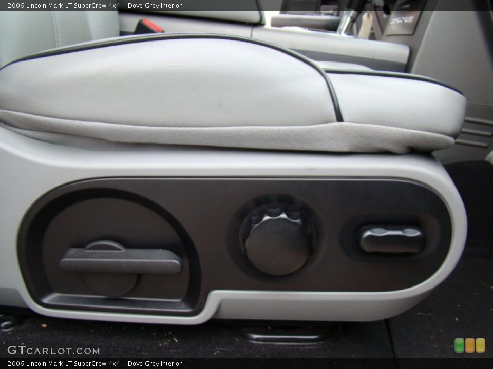 Dove Grey Interior Controls for the 2006 Lincoln Mark LT SuperCrew 4x4 #44596005