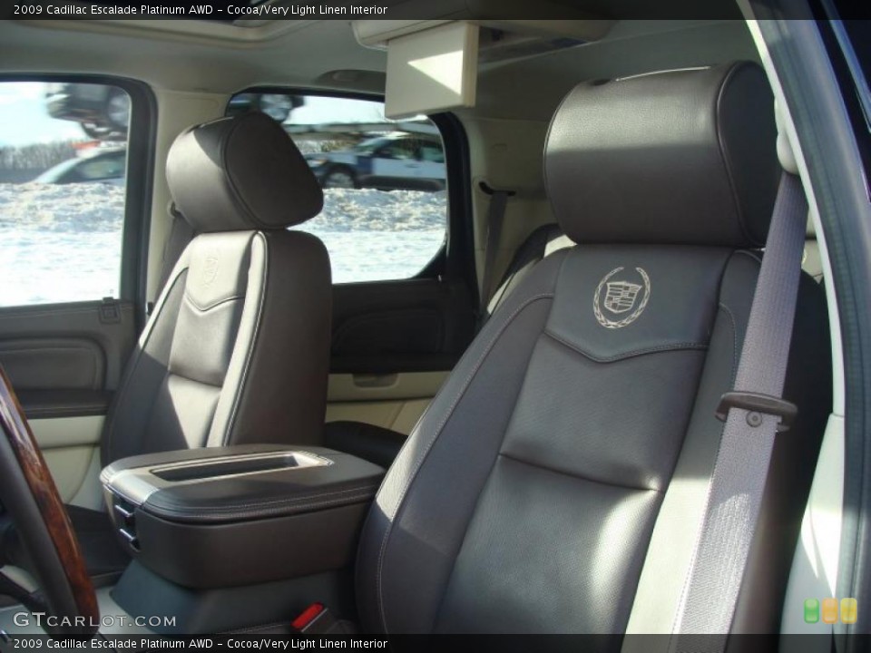 Cocoa/Very Light Linen Interior Photo for the 2009 Cadillac Escalade Platinum AWD #44617791