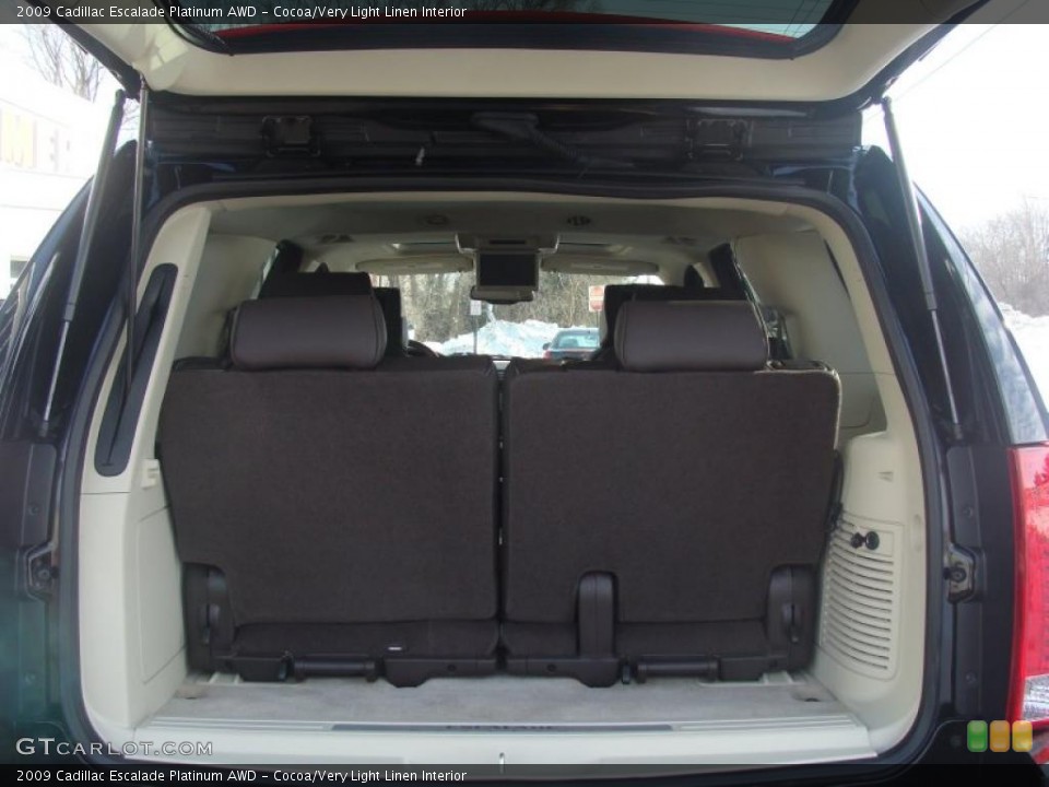 Cocoa/Very Light Linen Interior Trunk for the 2009 Cadillac Escalade Platinum AWD #44617931