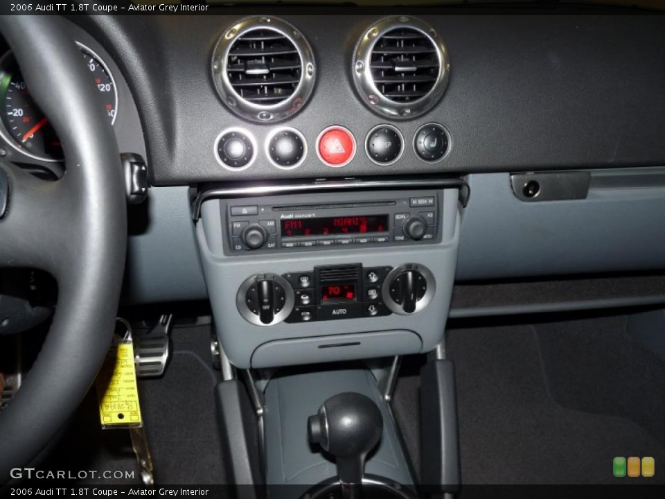 Aviator Grey Interior Controls for the 2006 Audi TT 1.8T Coupe #44618339