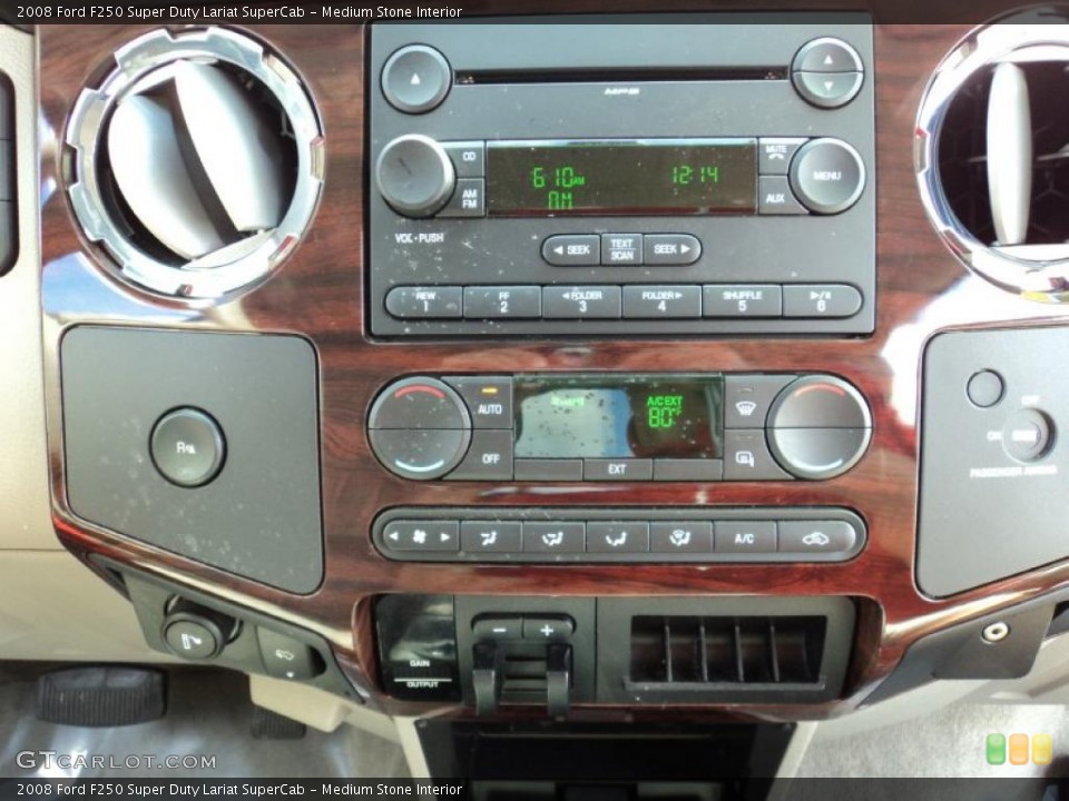 Medium Stone Interior Controls for the 2008 Ford F250 Super Duty Lariat SuperCab #44625311