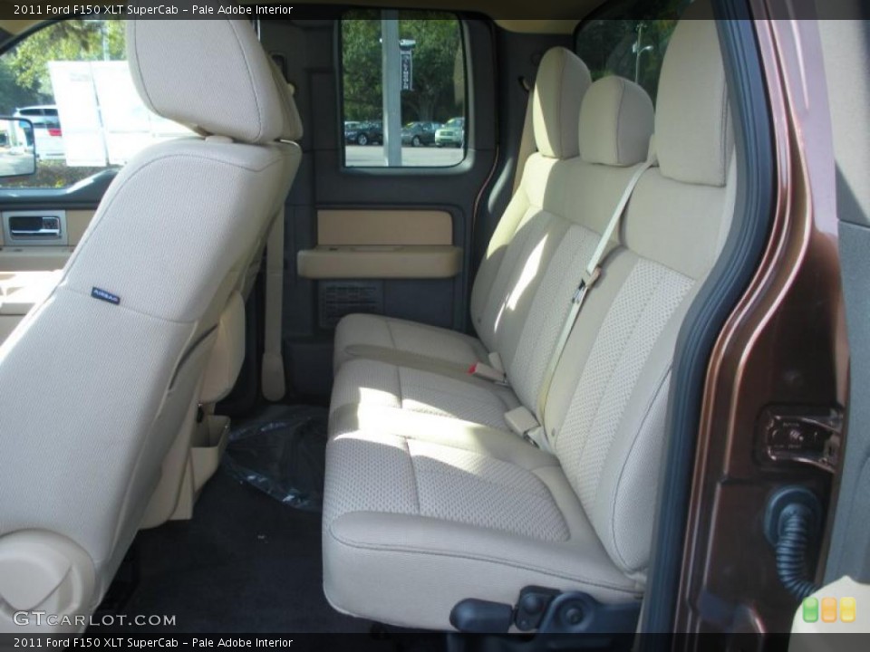 Pale Adobe Interior Photo for the 2011 Ford F150 XLT SuperCab #44633754