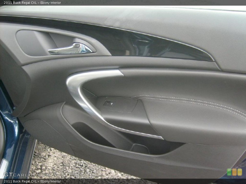 Ebony Interior Door Panel for the 2011 Buick Regal CXL #44638086