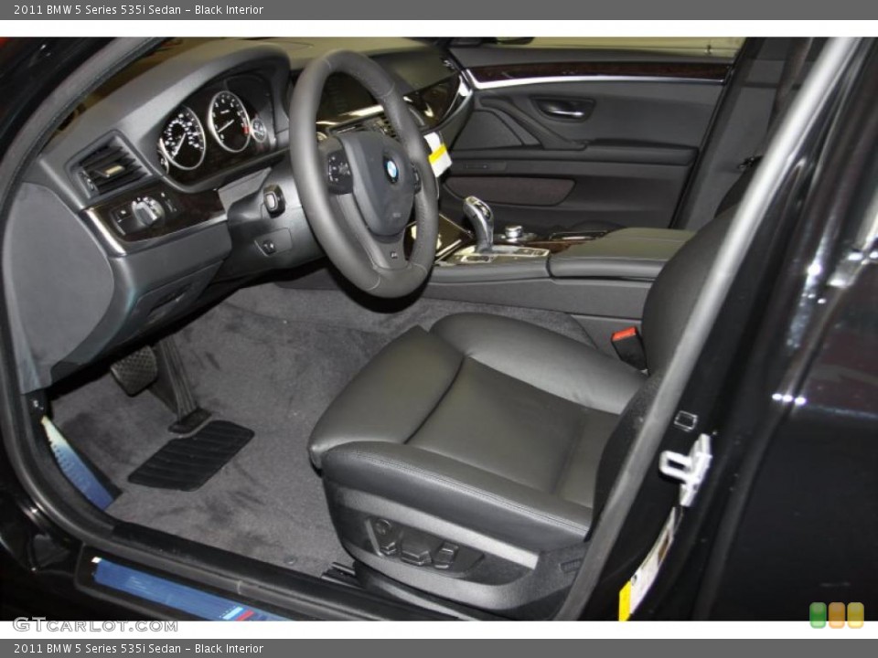 Black Interior Photo for the 2011 BMW 5 Series 535i Sedan #44638186