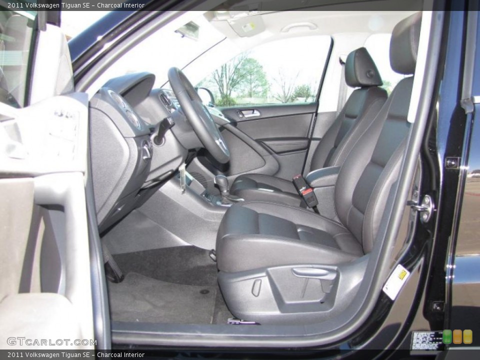 Charcoal Interior Photo for the 2011 Volkswagen Tiguan SE #44654675