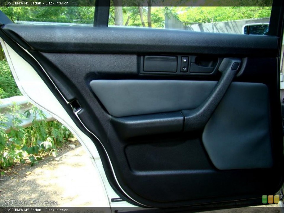 Black Interior Door Panel for the 1991 BMW M5 Sedan #44655015