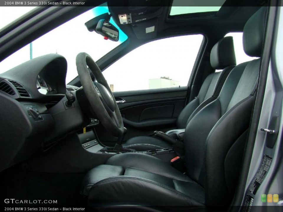 Black Interior Photo for the 2004 BMW 3 Series 330i Sedan #44657323
