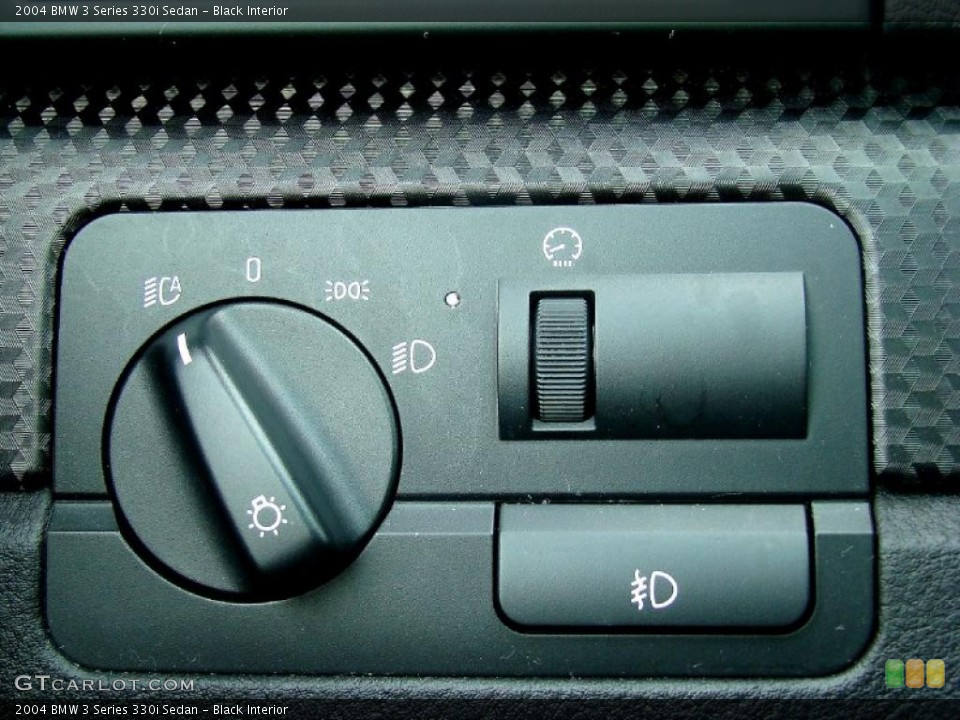Black Interior Controls for the 2004 BMW 3 Series 330i Sedan #44657487