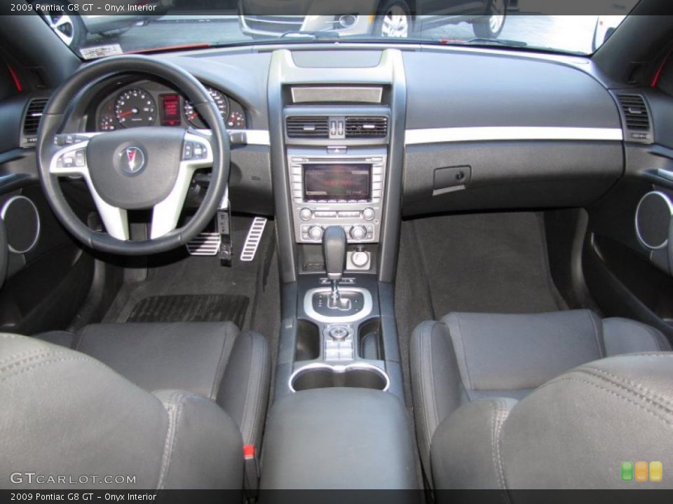 Onyx Interior Dashboard for the 2009 Pontiac G8 GT #44660163