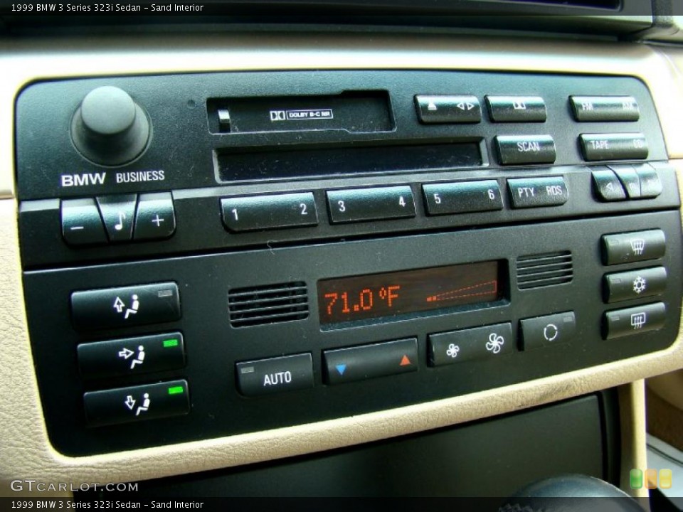 Sand Interior Controls for the 1999 BMW 3 Series 323i Sedan #44660923
