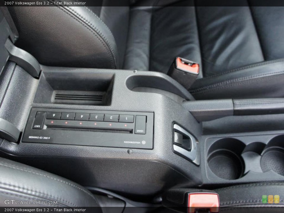 Titan Black Interior Controls for the 2007 Volkswagen Eos 3.2 #44664127