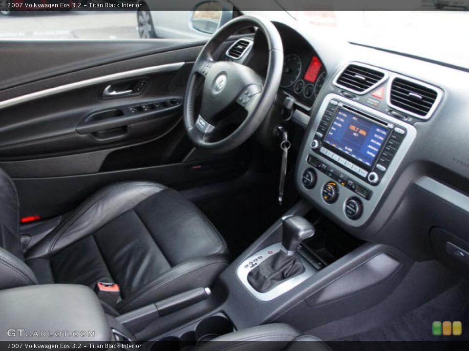 Titan Black Interior Photo for the 2007 Volkswagen Eos 3.2 #44664143